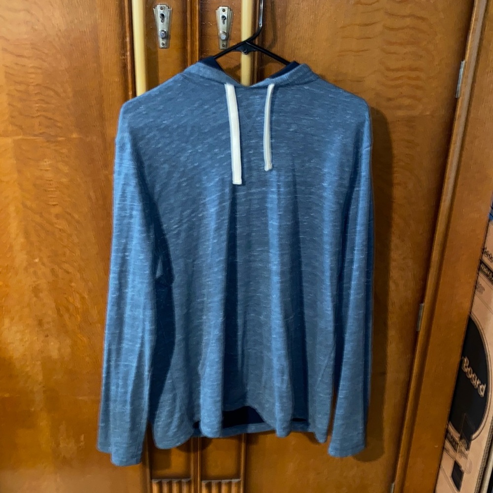 Sonoma L Blue Pullover Shirt/Hoodie